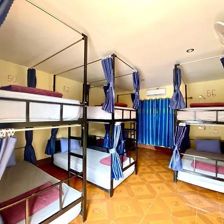 Nana Backpackers Hostel-2
