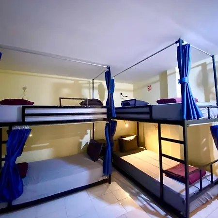 Nana Backpackers Hostel-3